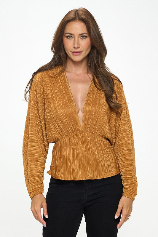 Plisse V neck Top with Balloon Dolman Sleeve